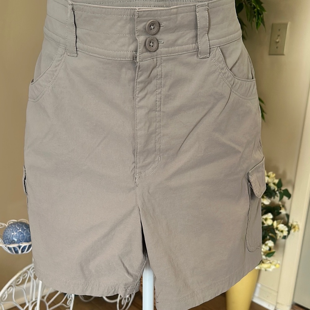 Eddie Bauer Women's Tan Shorts